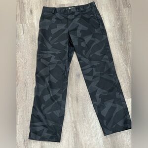 Men’s Nike Golf Performance 32x30 Stretch Waist Black Camo Waterproof Pants